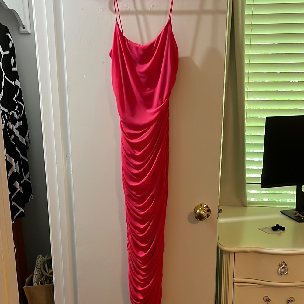 Pink Ruched Dress - Picture 3 of 6
